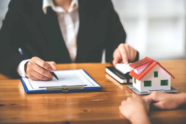 Trouver le meilleur courtier dans un annuaire des courtiers en crédit immobilier